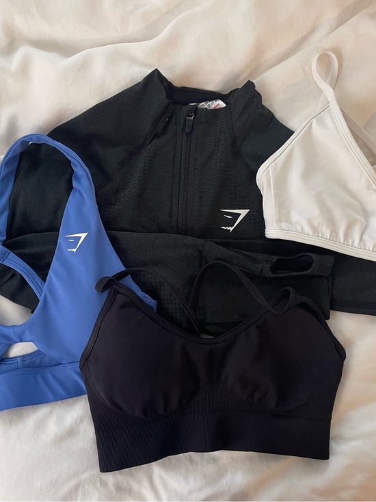 Gymshark Tops - Gymshark Mixed Sports Bra Bundle and Mock Neck Long Sleeve - xs